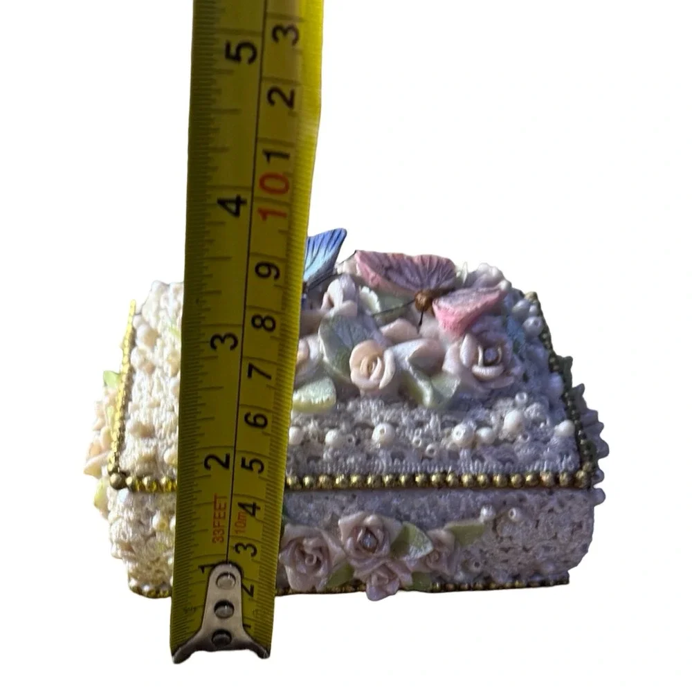 Vintage Style Butterfly Rose Lace Trinket Box Faux Pearl Rhinestone Jewelry Case